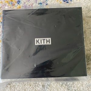 KITH Passport Holder